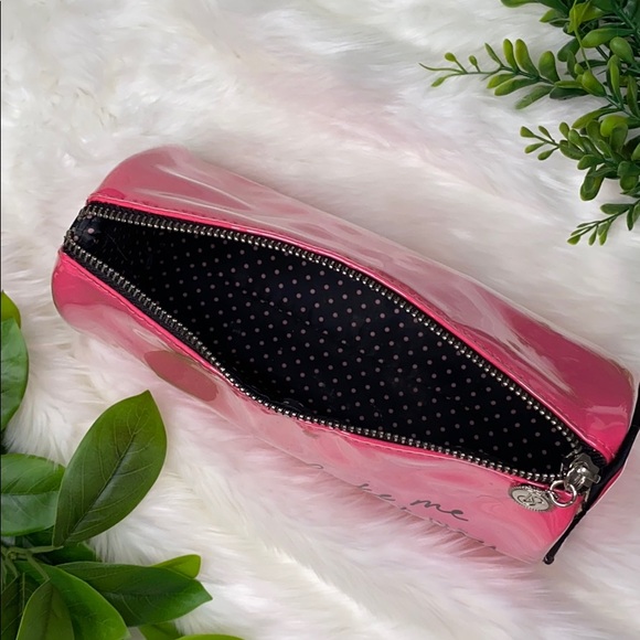 Victoria Secret Makeup Bag - Picture 4 of 4